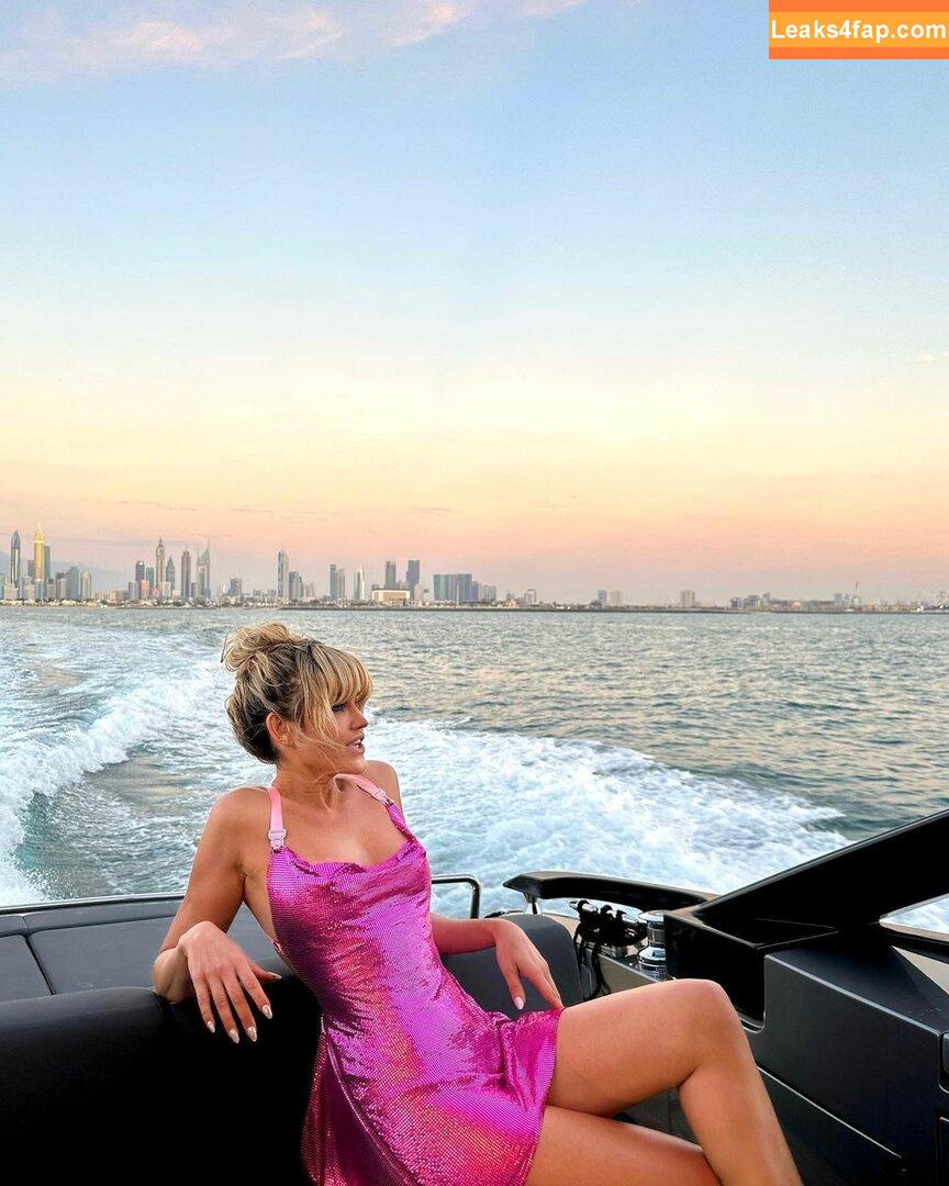 Ashley Roberts / Pussycat Doll / iamashleyroberts / robertsseann2 leaked photo photo #0125