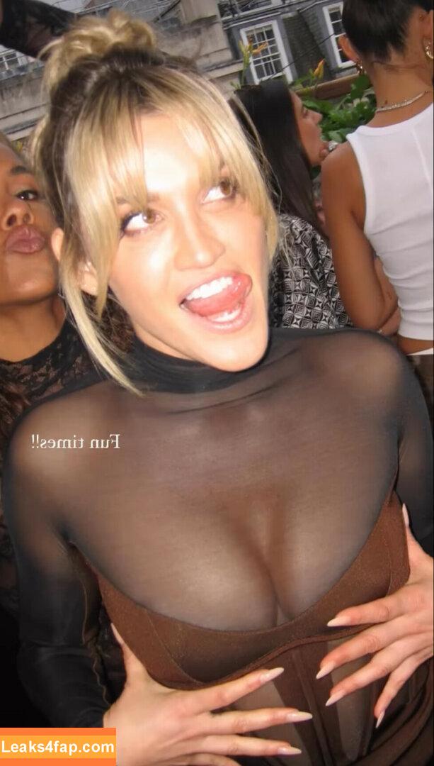 Ashley Roberts / Pussycat Doll / iamashleyroberts / inkedashleyroberts leaked photo photo #0208