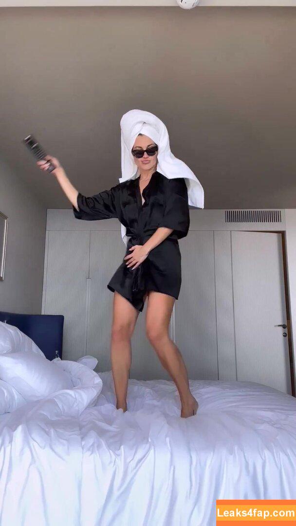 Ashley Roberts / Pussycat Doll / iamashleyroberts / inkedashleyroberts leaked photo photo #0294