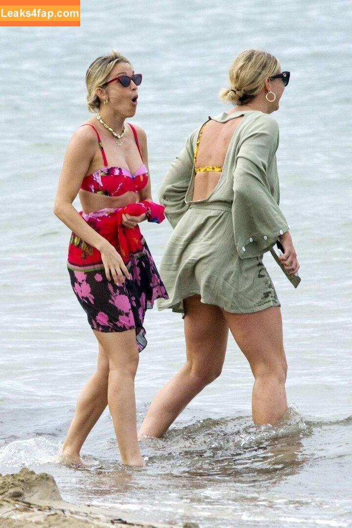 Ashley Roberts / Pussycat Doll / iamashleyroberts / robertsseann2 leaked photo photo #0710