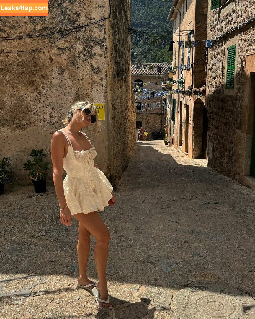 Ashley Roberts / Pussycat Doll / iamashleyroberts / robertsseann2 слитое фото фото #0800