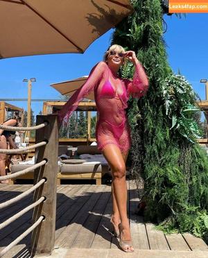 Ashley Roberts photo #0011