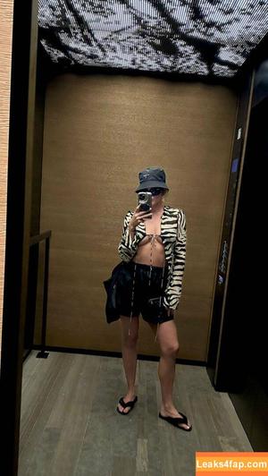 Ashley Roberts photo #0107