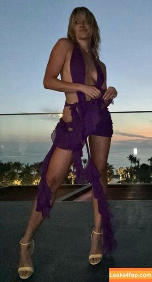 Ashley Roberts photo #0146