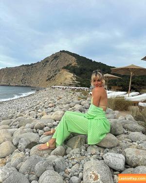 Ashley Roberts photo #0159