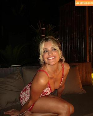 Ashley Roberts photo #0271