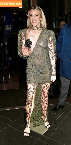 Ashley Roberts photo #0341