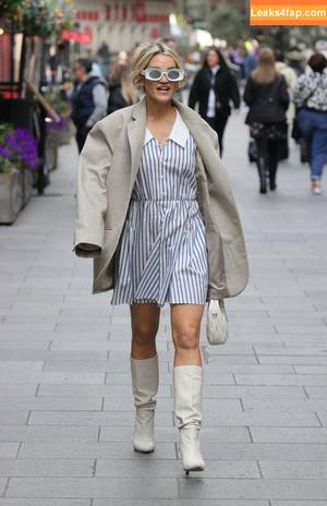 Ashley Roberts photo #0487