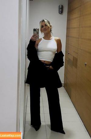 Ashley Roberts photo #0518