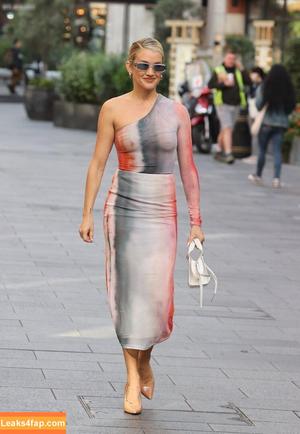 Ashley Roberts photo #0579