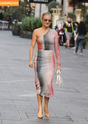 Ashley Roberts photo #0581