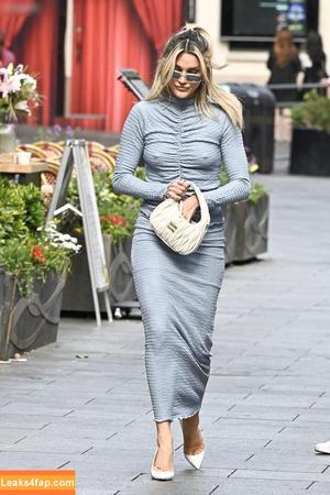 Ashley Roberts фото #0723