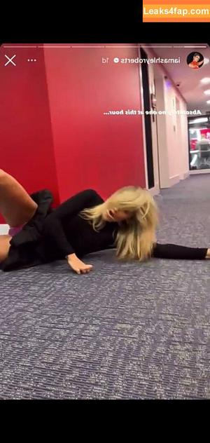 Ashley Roberts фото #0775