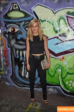 Ashley Roberts фото #0799