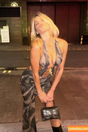 Ashley Roberts фото #0805