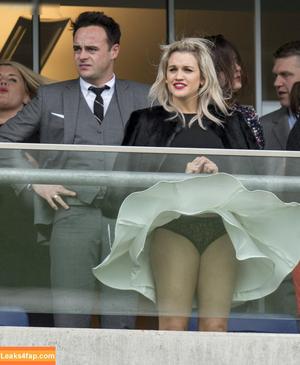 Ashley Roberts фото #0845