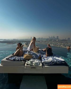 Ashley Roberts фото #0870