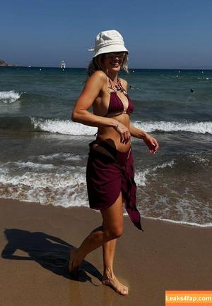 Ashley Roberts photo #1123