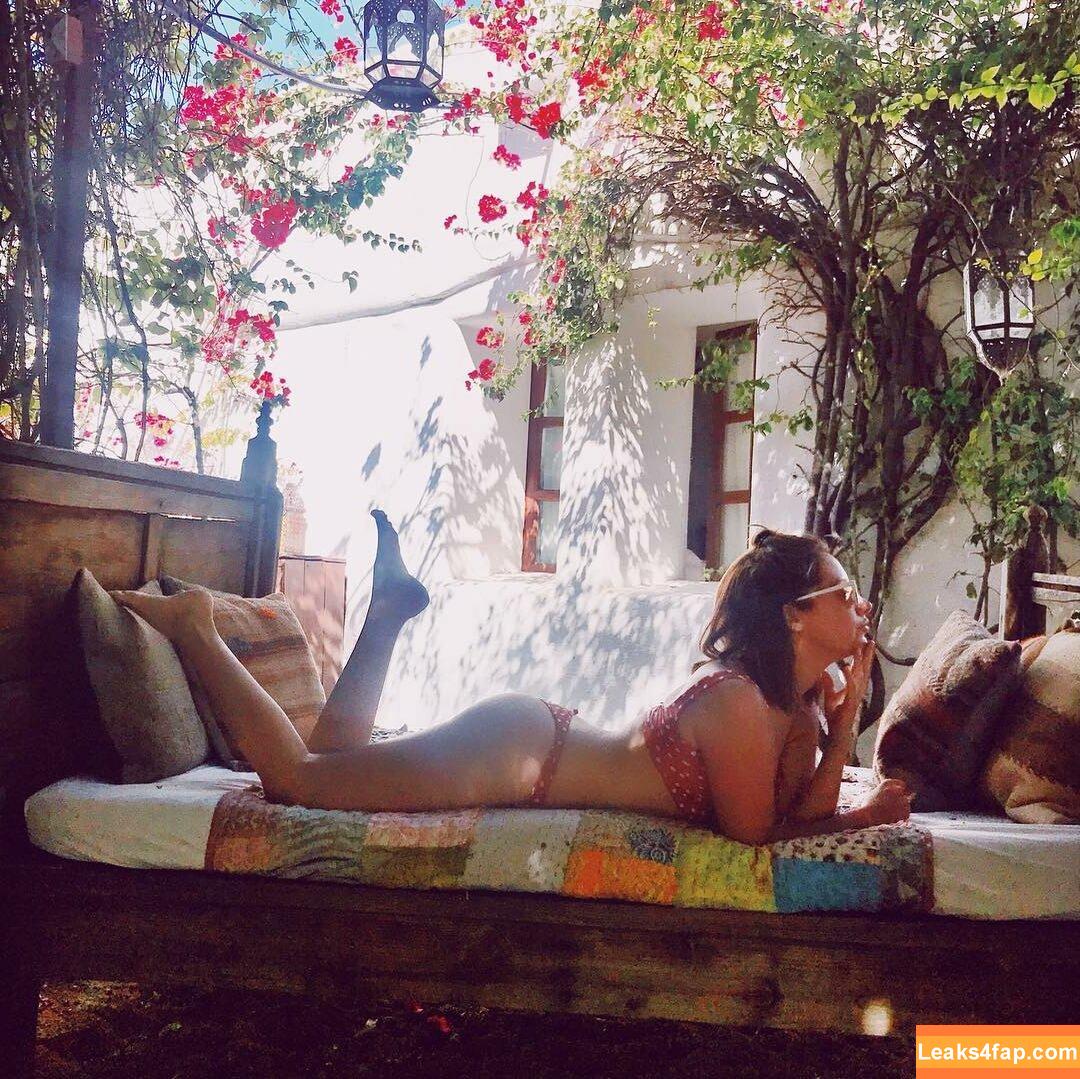 Ashley Tisdale / ashleytisdale / yummyyardie leaked photo photo #0123