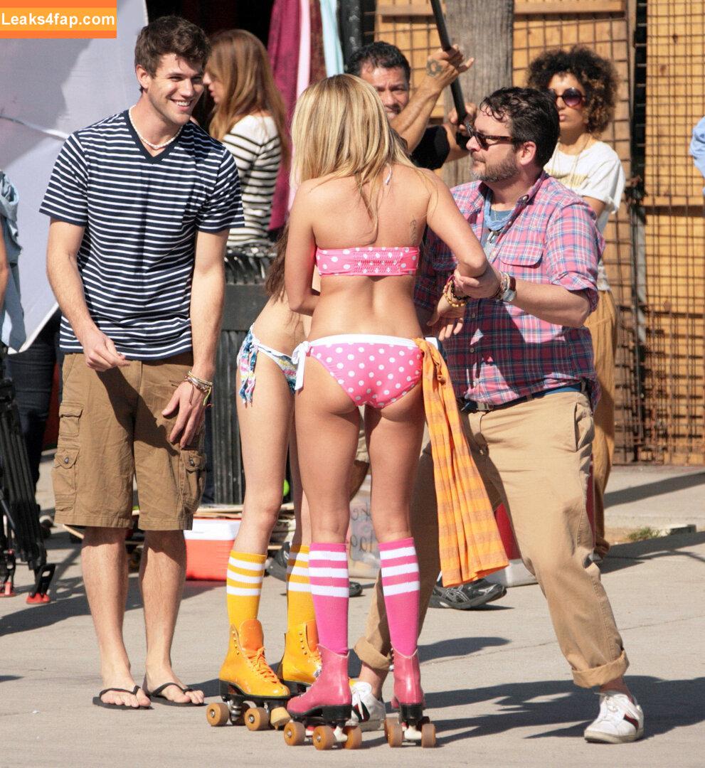 Ashley Tisdale / ashleytisdale / yummyyardie leaked photo photo #0340