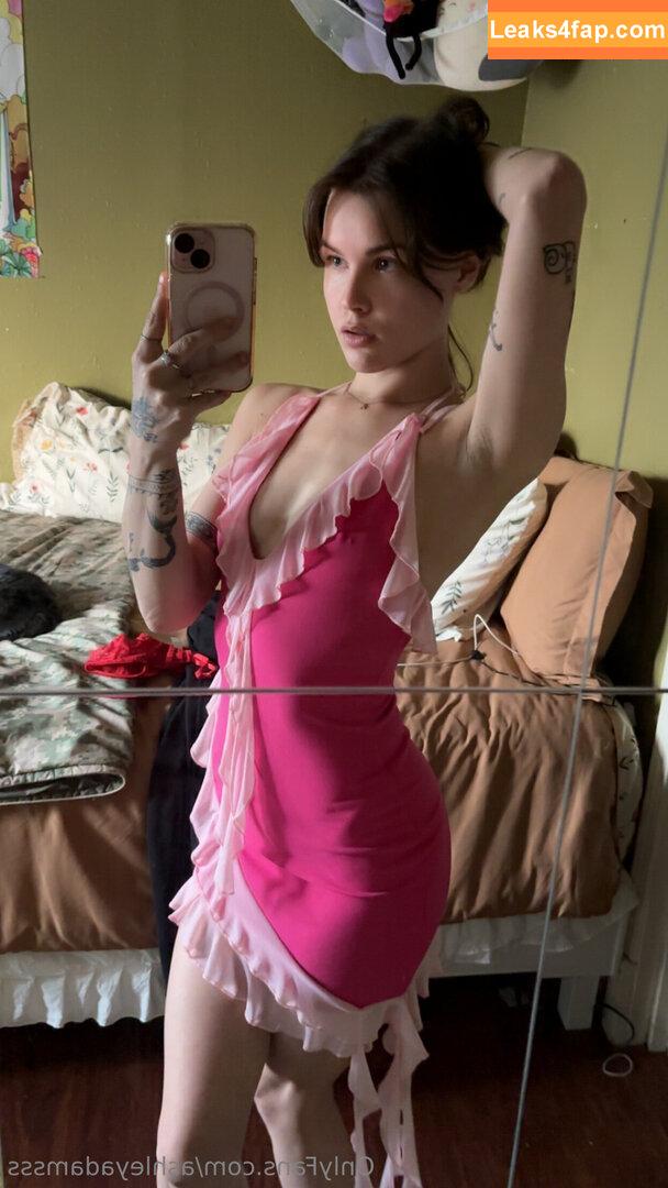 ashleyadamsss /  leaked photo photo #0008