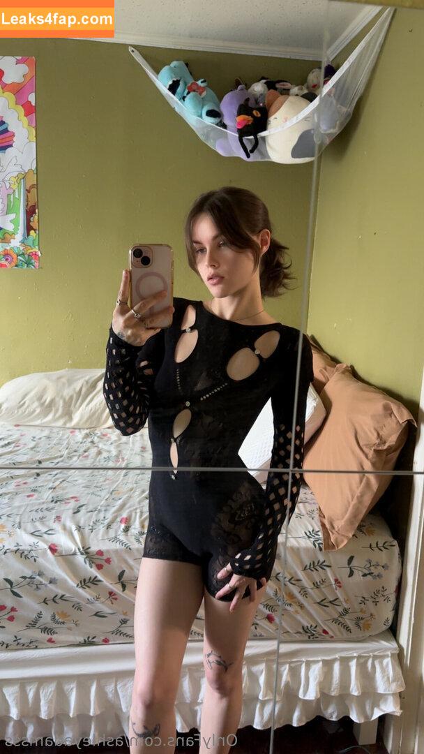 ashleyadamsss /  leaked photo photo #0012