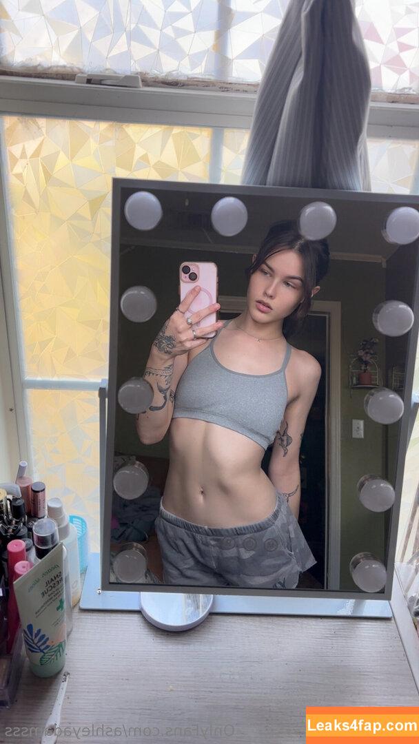 ashleyadamsss /  leaked photo photo #0015