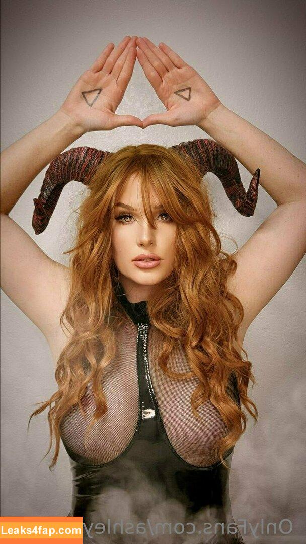 ashleynnn123 / https: leaked photo photo #0262