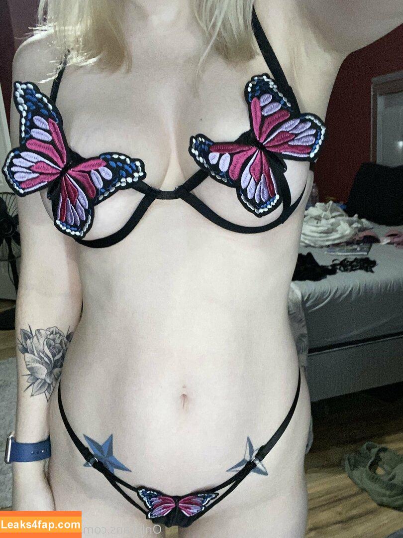 ashleynnn123 / https: leaked photo photo #0295