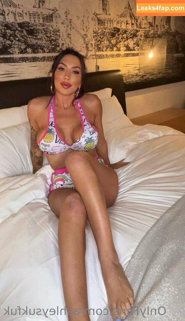 ashleysukfuk / valzzies leaked photo photo #0587
