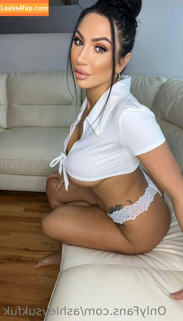 ashleysukfuk / valzzies leaked photo photo #0600