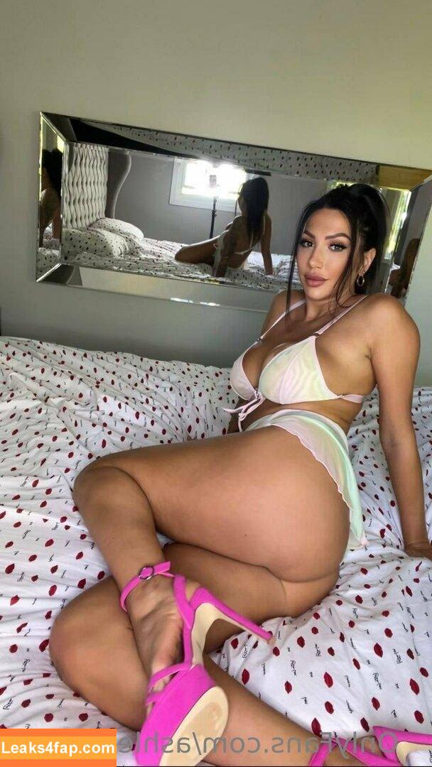 ashleysukfuk / valzzies leaked photo photo #0635