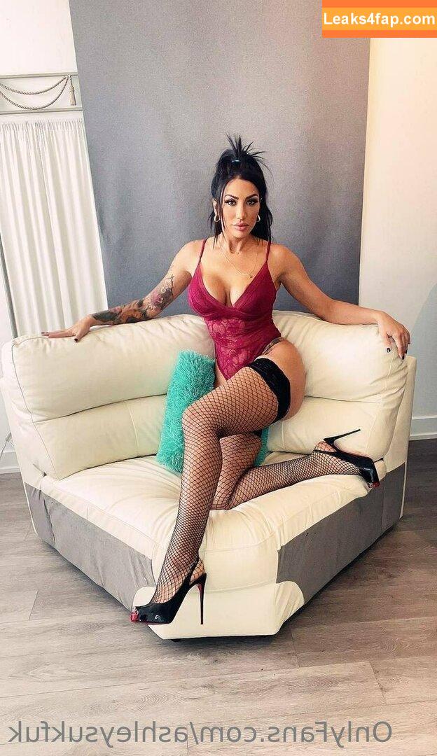 ashleysukfuk / valzzies leaked photo photo #0658