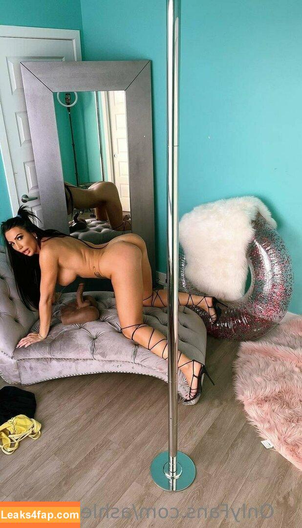 ashleysukfuk / valzzies leaked photo photo #0667