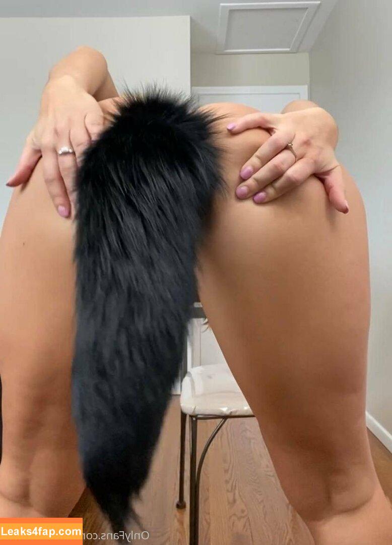 ashleysukfuk / valzzies leaked photo photo #0784