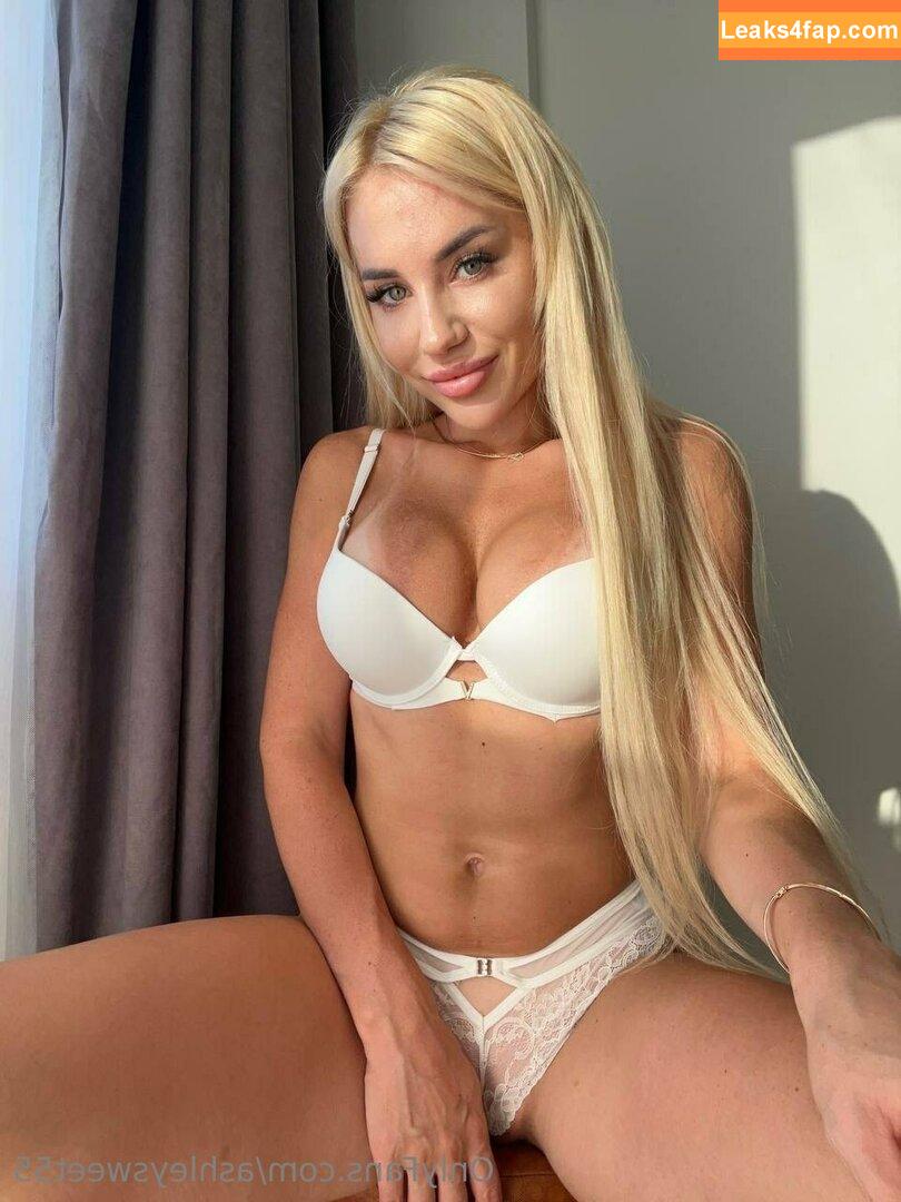 Ashleysweet55 / ashleysweet_55 leaked photo photo #0372