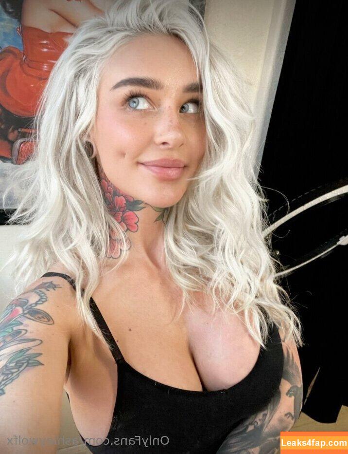 ashleywolfx / ashleywolfxo leaked photo photo #0340