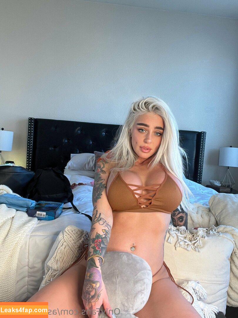 ashleywolfxo /  leaked photo photo #0224