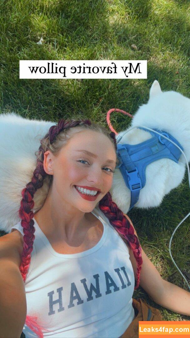 ashleyyy597 / ashleyyyreyyy leaked photo photo #0191