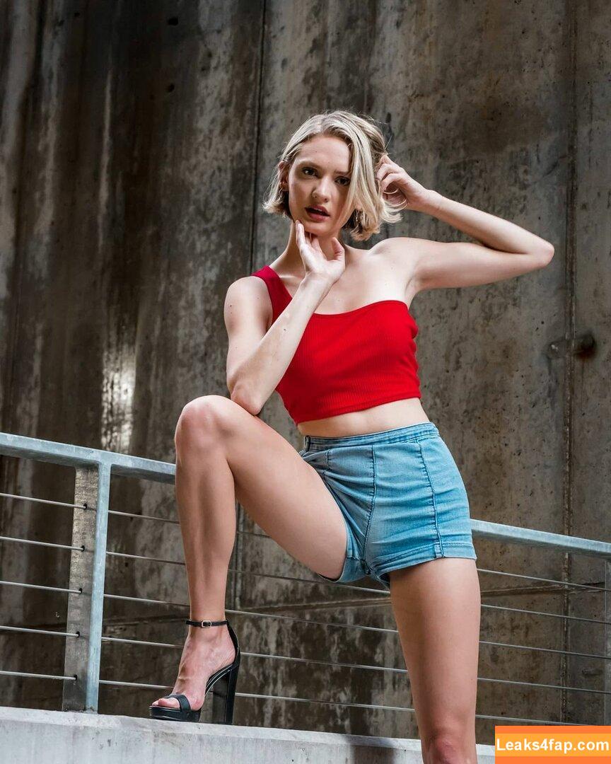 ashleyyy597 / ashleyyyreyyy leaked photo photo #0223
