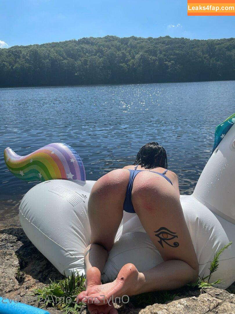 Ashlilov3 / ashli_lov3 leaked photo photo #0023