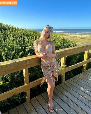 Ashlyn Sharp photo #0505