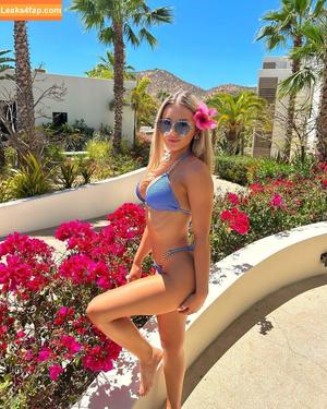 Ashlyn Sharp photo #0572