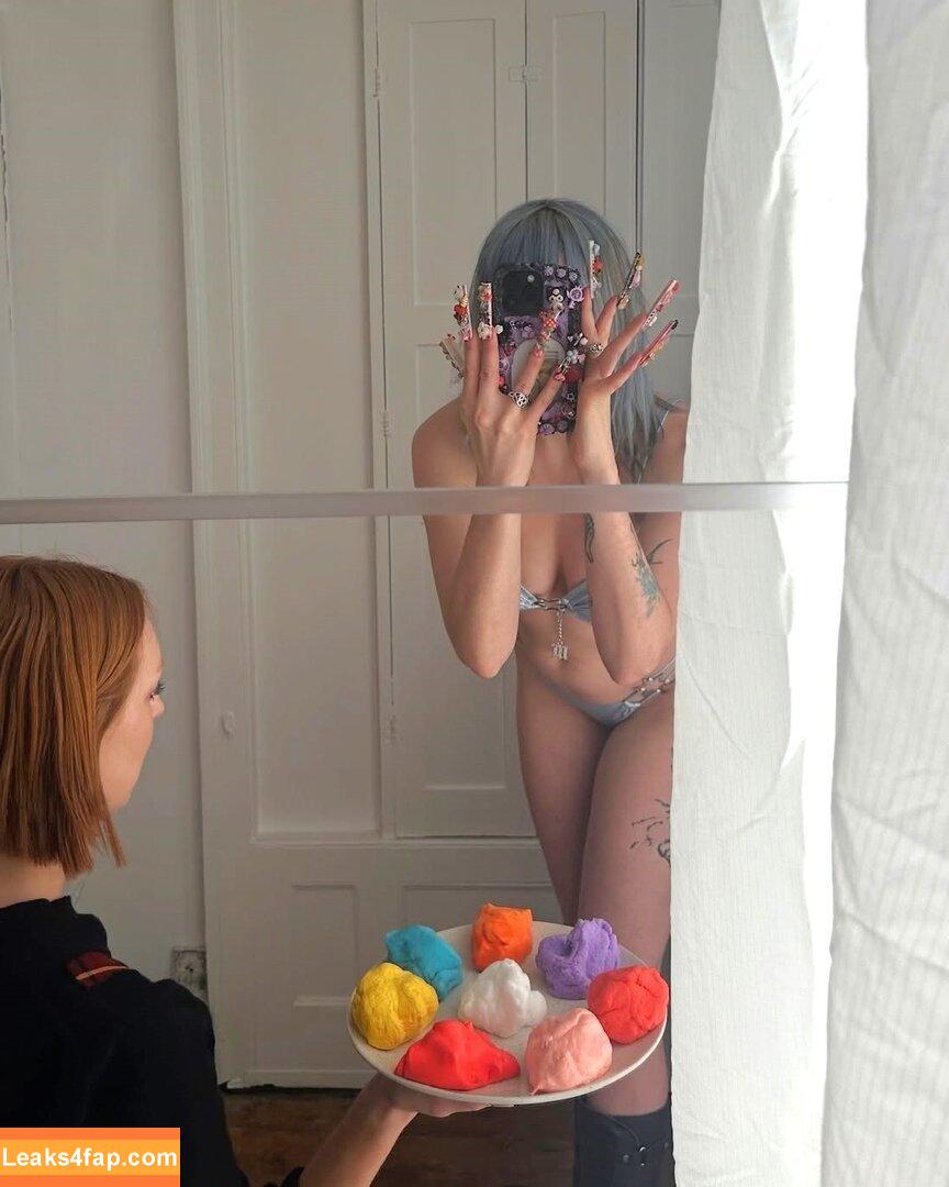 Ashnikko / ashnico / https: слитое фото фото #0210