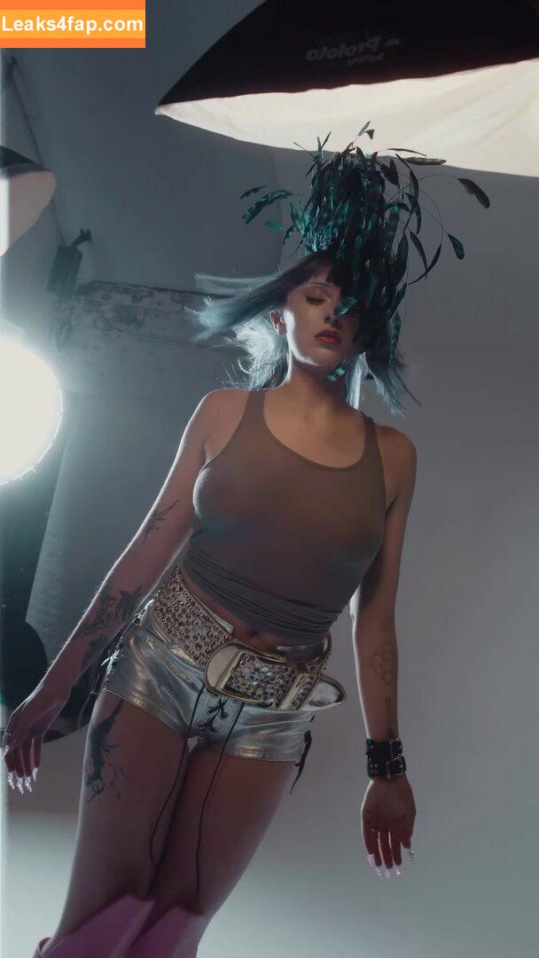 Ashnikko / ashnico / https: слитое фото фото #0230