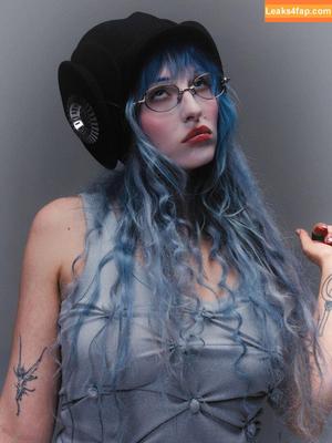 Ashnikko photo #0204