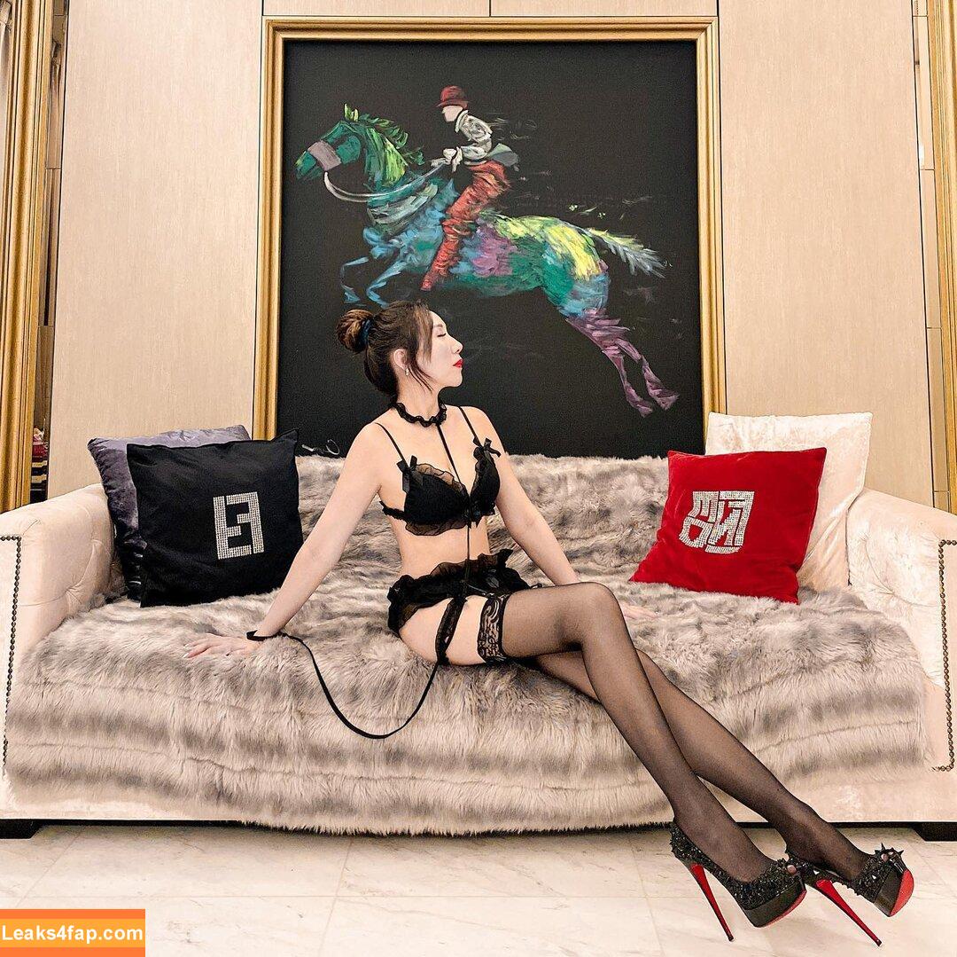 Asian Milfs / Mature / Mom / onlymi1fs leaked photo photo #0011