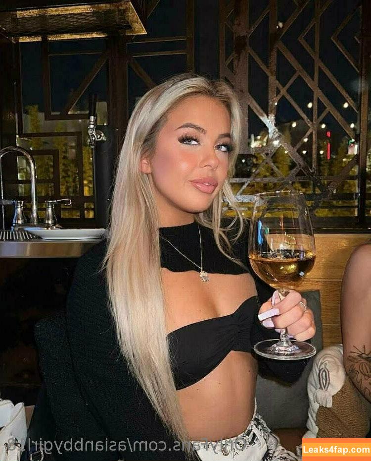 asianbbygirl18 / asianbbygirl__ leaked photo photo #0089