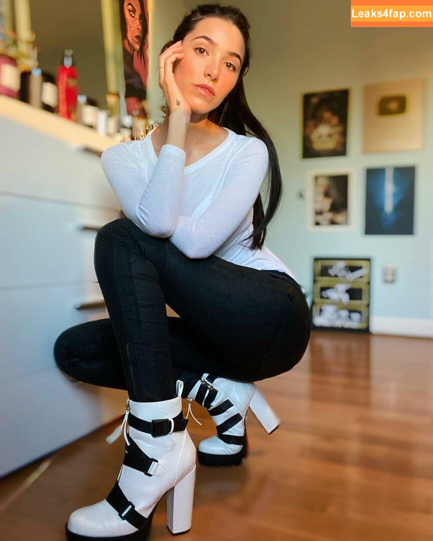 ASMR Glow / Sharon Dubois / asmr_glow / asmrglow / asmrglow_ leaked photo photo #0029