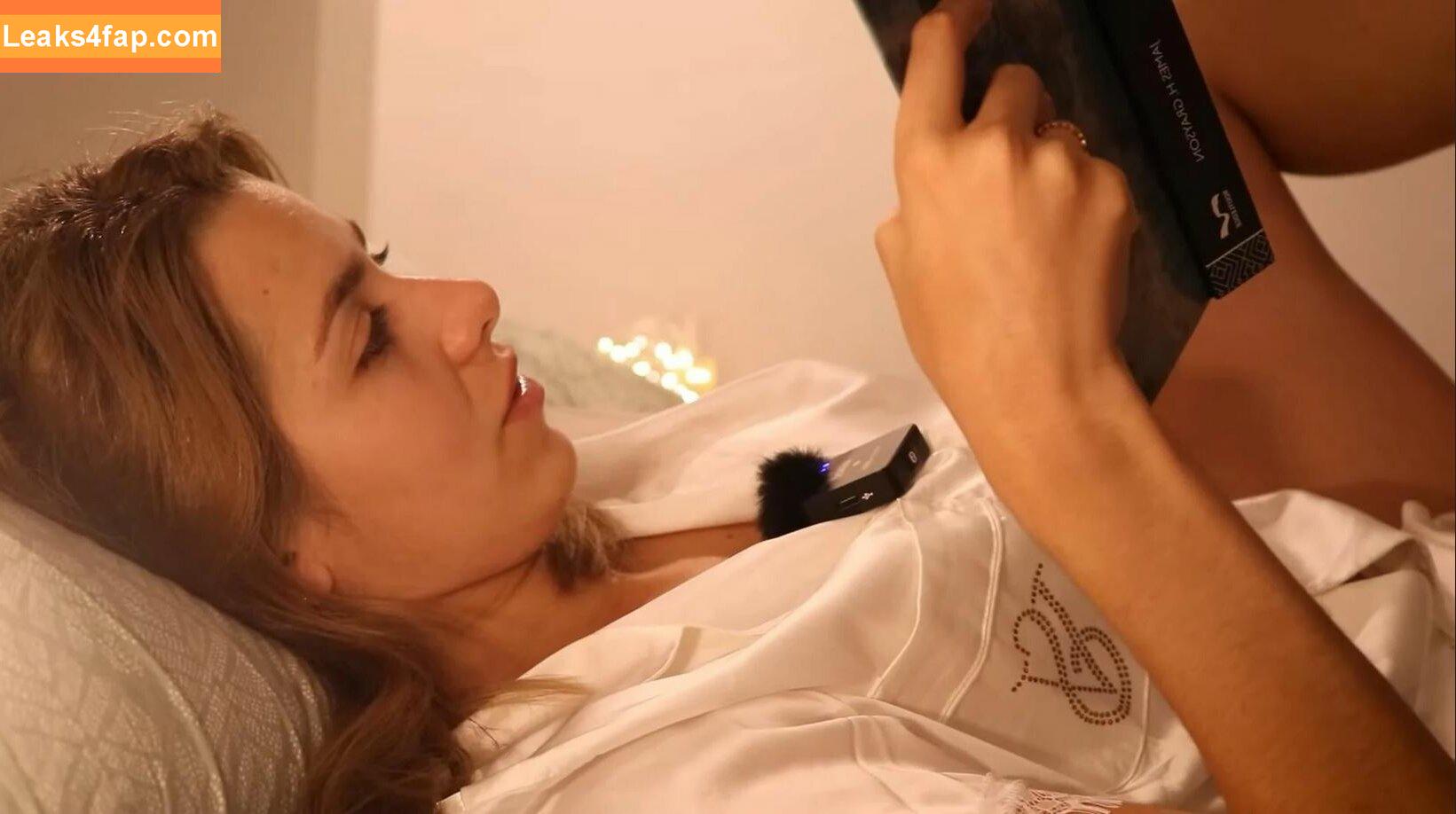 ASMR Glow / Sharon Dubois / asmr_glow / asmrglow / asmrglow_ leaked photo photo #0097